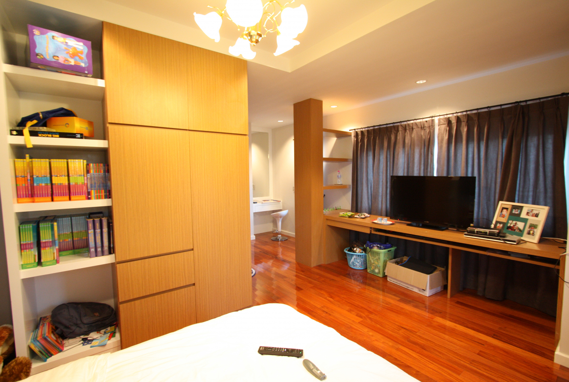 MLH23747 Без комплекса 5br 550sqm 16