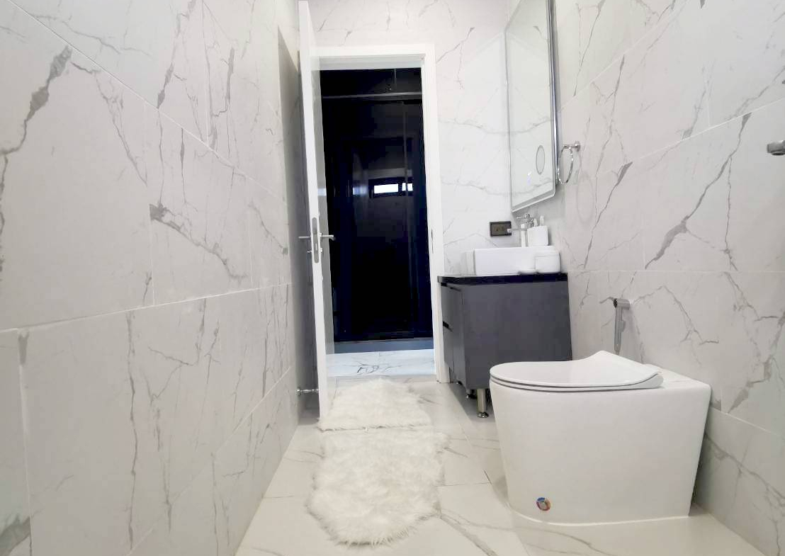 Palm lakeside Villa 3br sqm 16