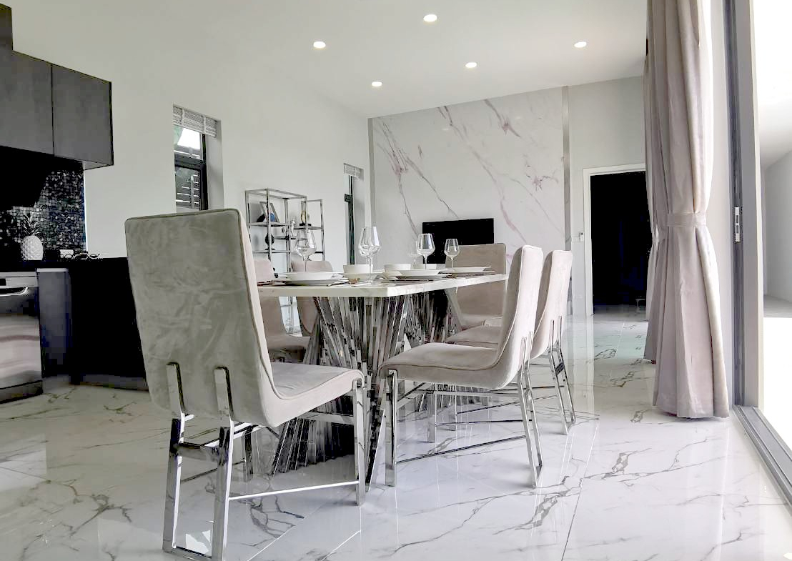 Palm lakeside Villa 3br sqm 7