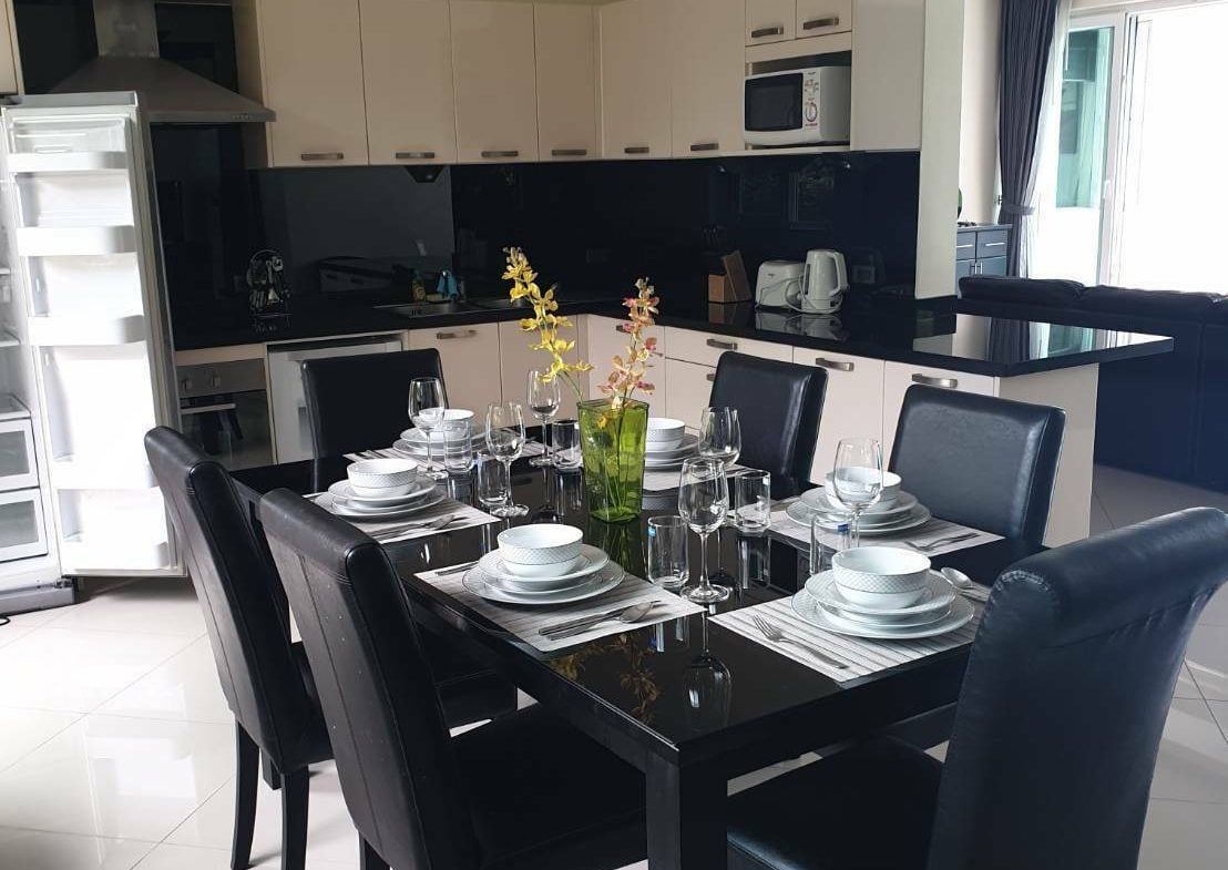 Whispering Palms 4br 250sqm 9