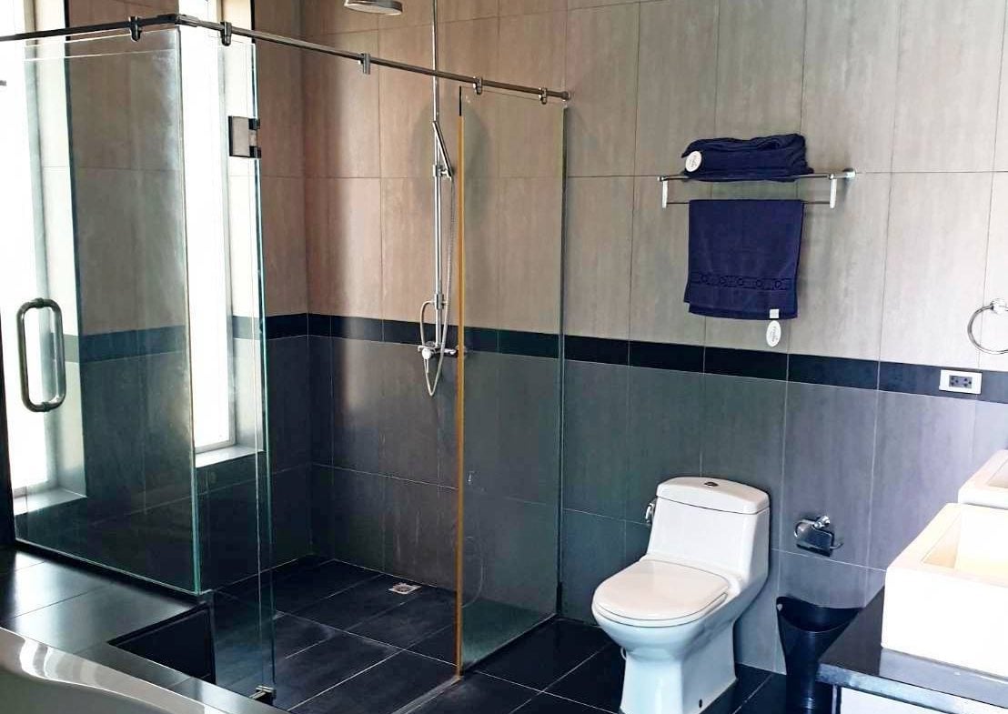 Whispering Palms 4br 250sqm 12