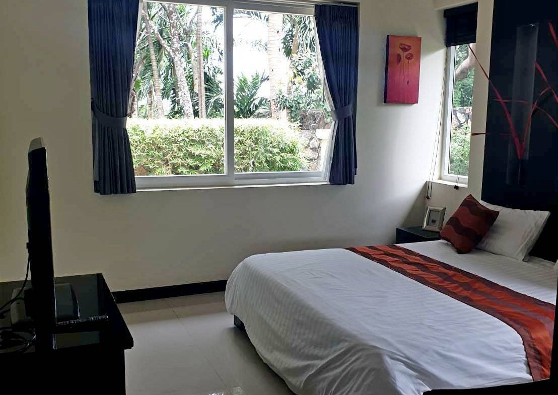 Whispering Palms 4br 250sqm 13