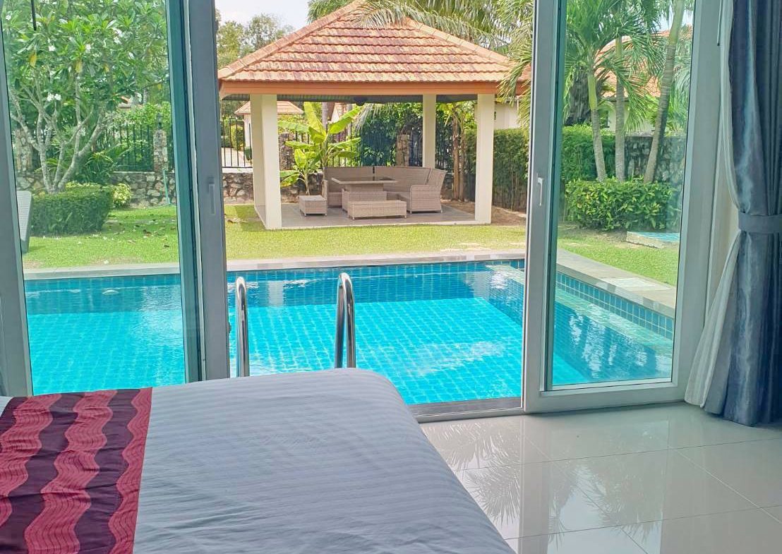 Whispering Palms 4br 250sqm 15