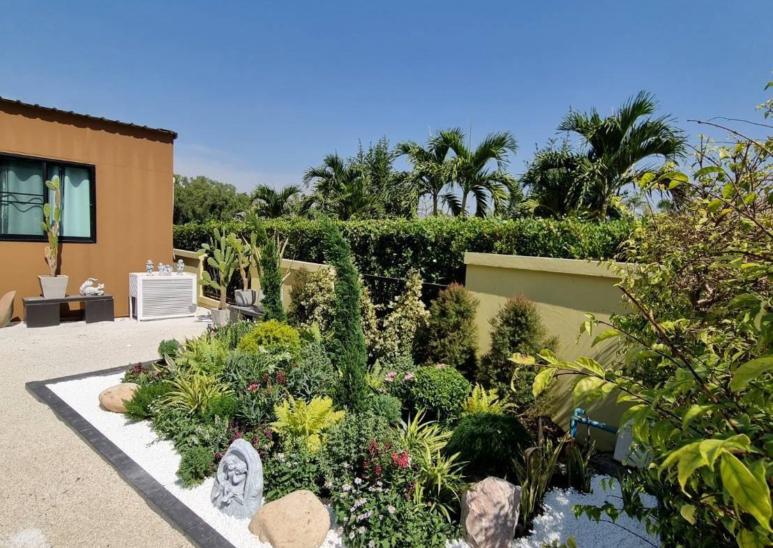 The Village near Horse shoe point 3br 220sqm 12