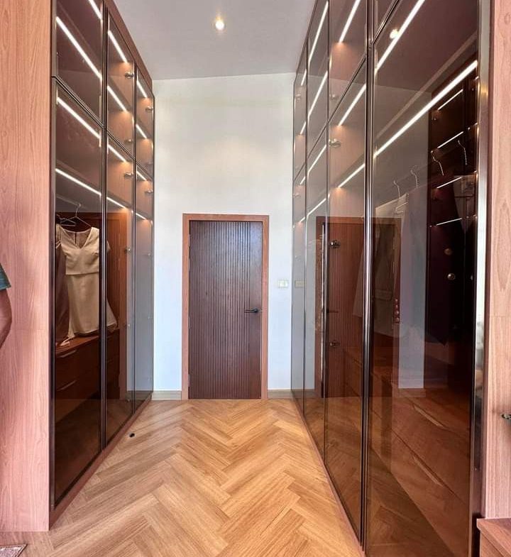 Без комплекса 5br 420sqm 20