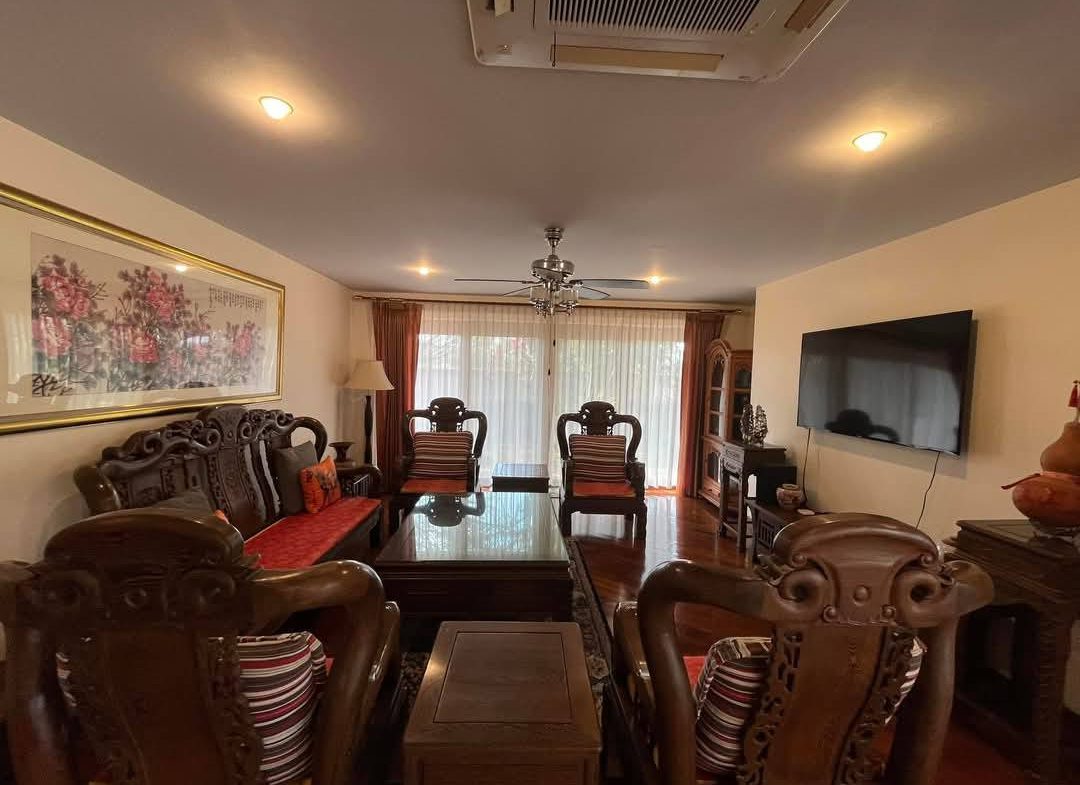 Без комплекса 6br 944sqm 7