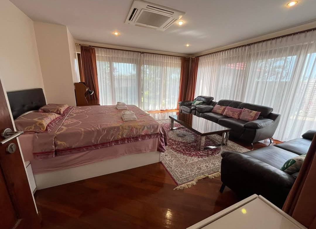 Без комплекса 6br 944sqm 9