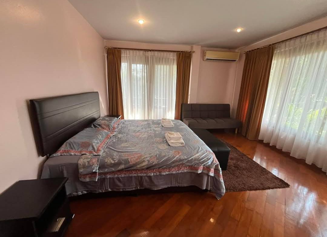 Без комплекса 6br 944sqm 10