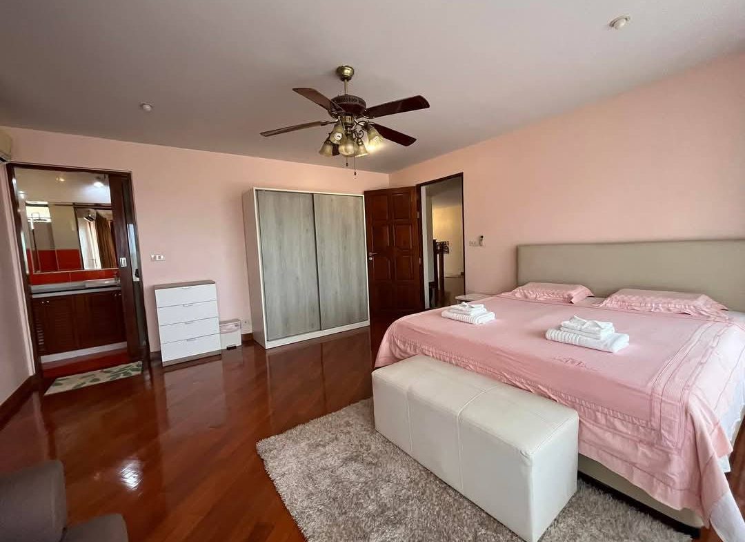 Без комплекса 6br 944sqm 13