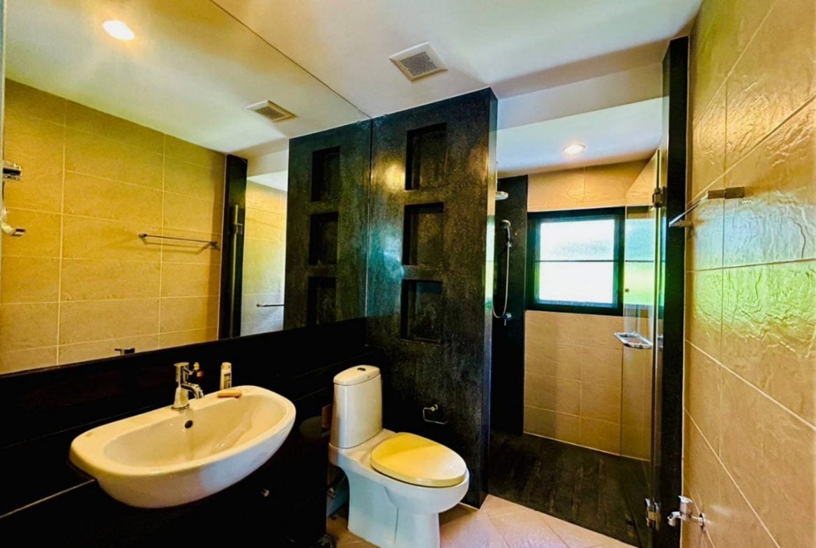 The Village near Horse shoe point 3br 220sqm 11