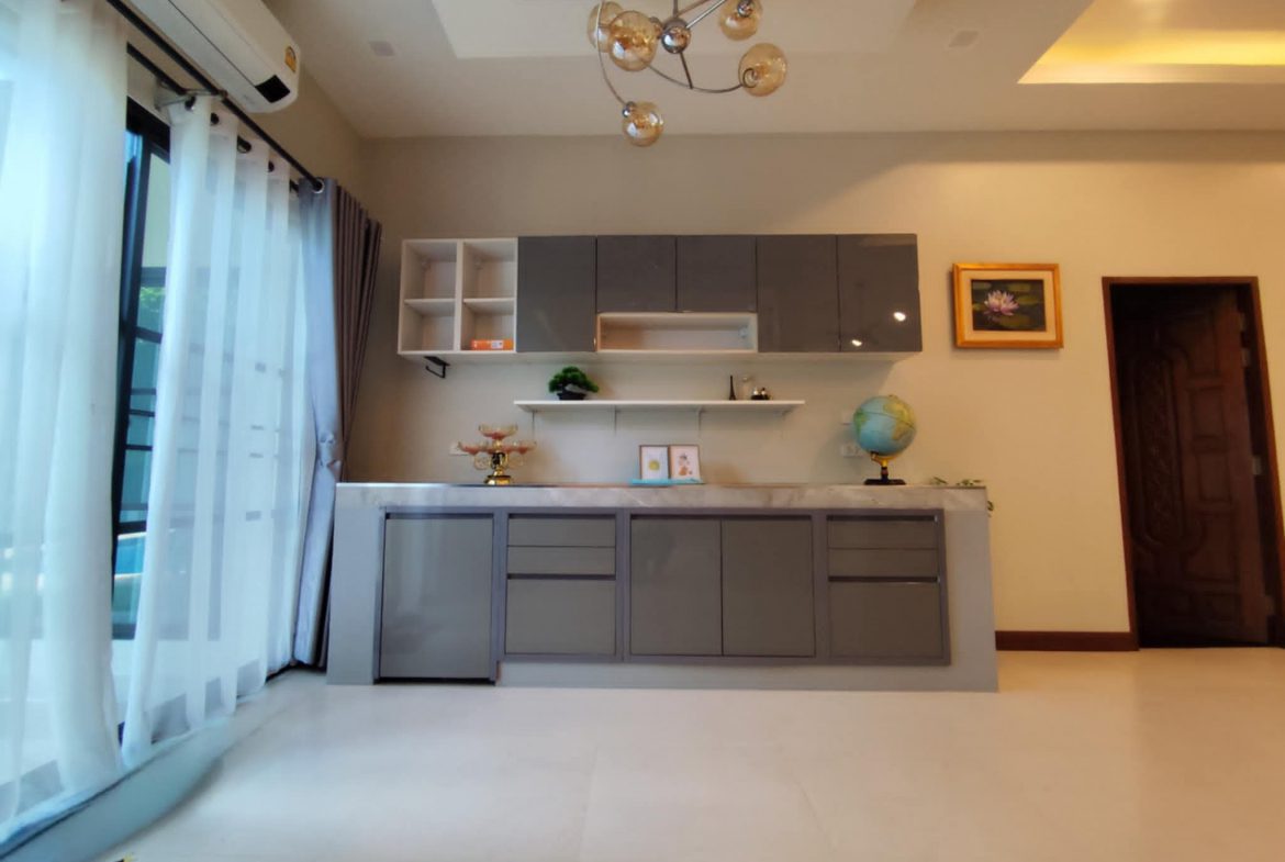 Natheekarn Park View 4br 357sqm 13