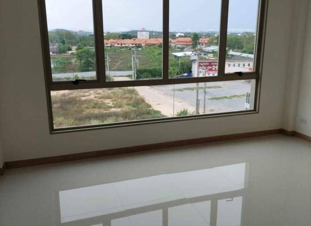 The Riviera Jomtien br 182