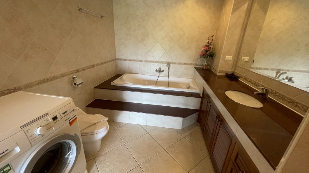 View Talay Residence 6 1br 102sqm 20