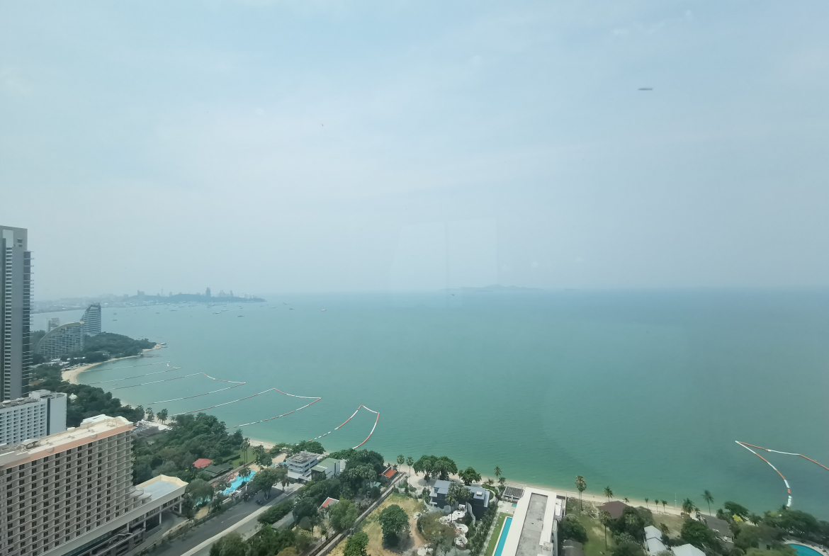 The Riviera Wongamat Beach 2br 86sqm 16