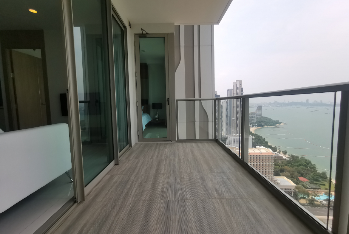 The Riviera Wongamat Beach 2br 86sqm 17