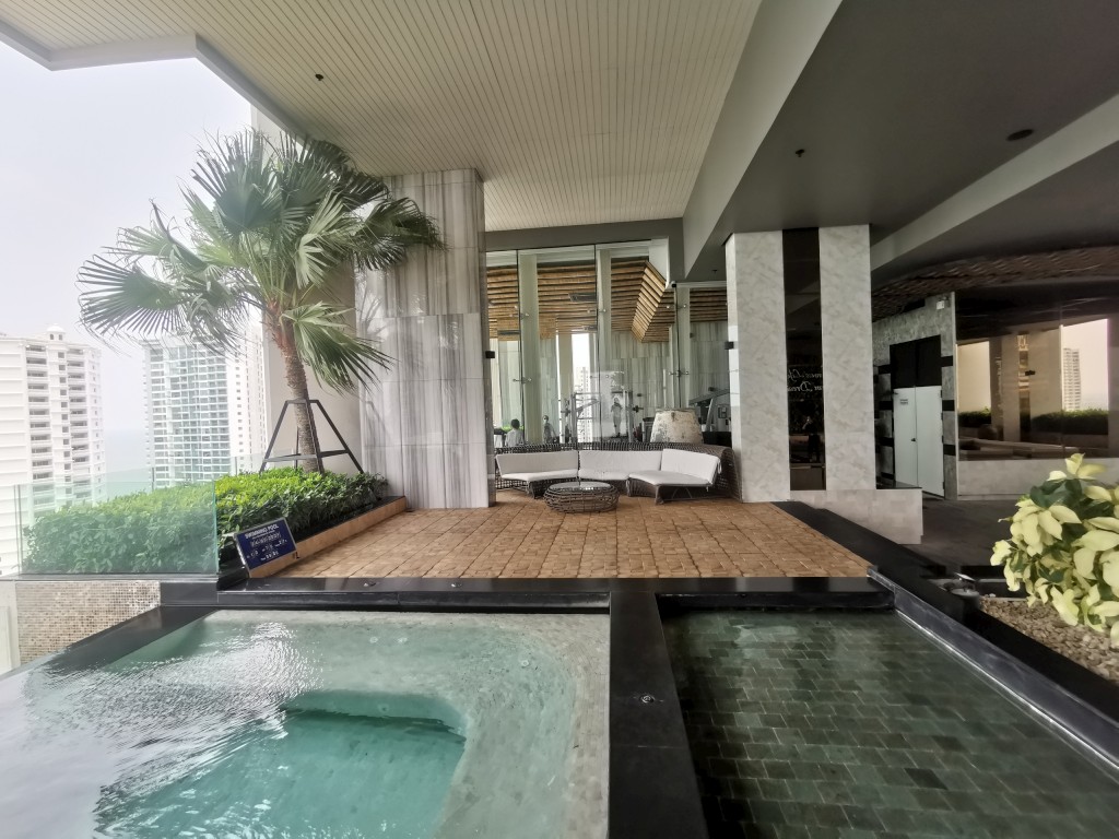 The Riviera Wongamat Beach 2br 86sqm 12