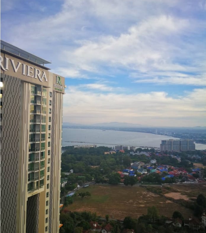 The Riviera Wongamat Beach 0br 32sqm 2