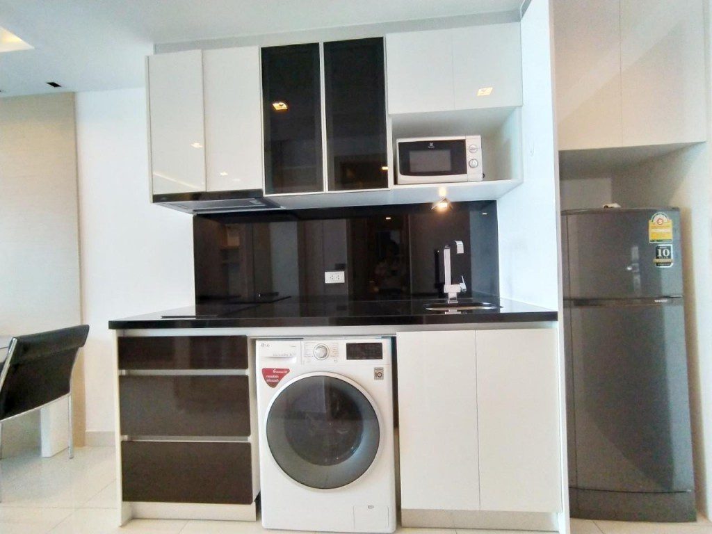 Wong Amat Tower 1br 61sqm 9