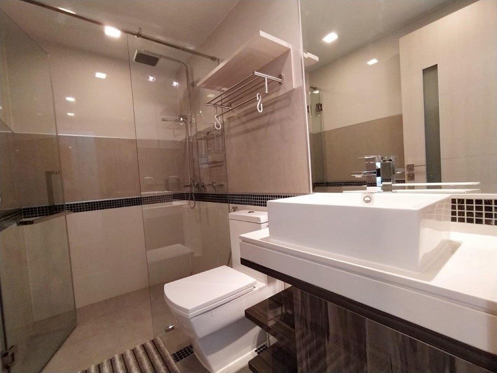 Wong Amat Tower 1br 61sqm 13