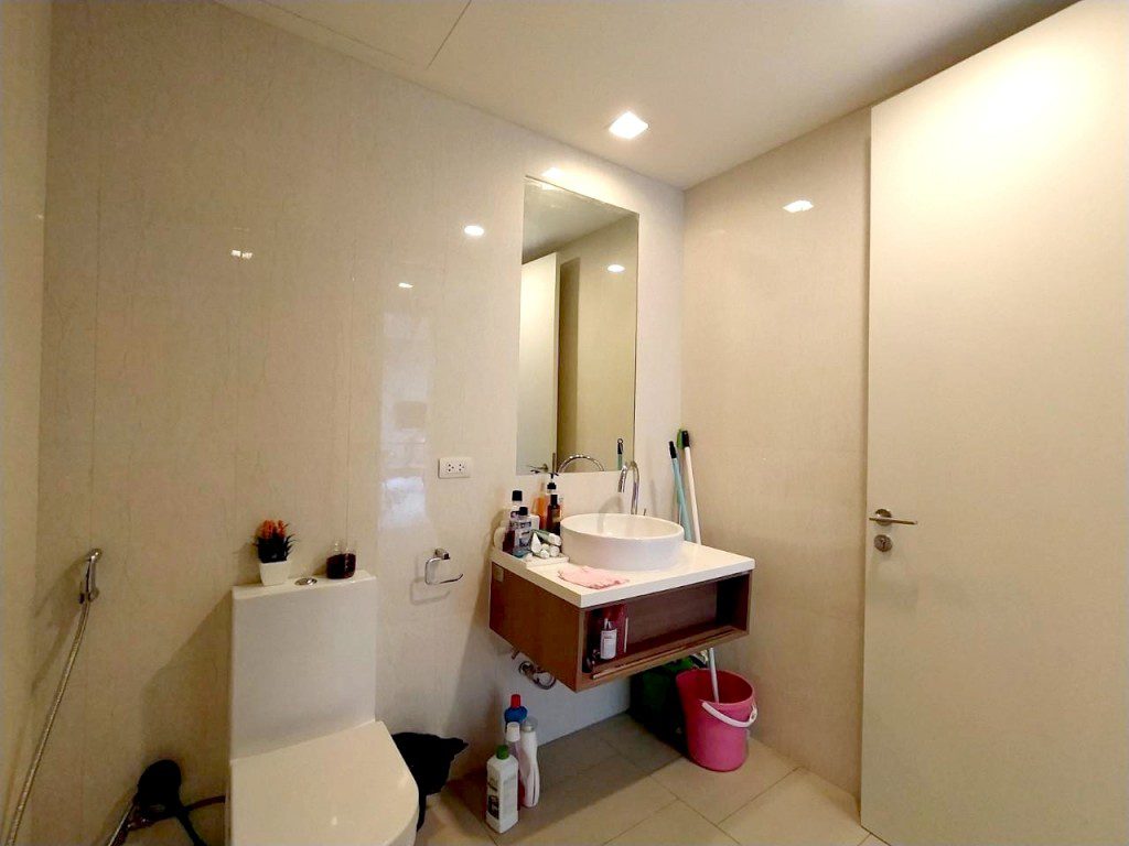 Zire Wongamat 1br 49