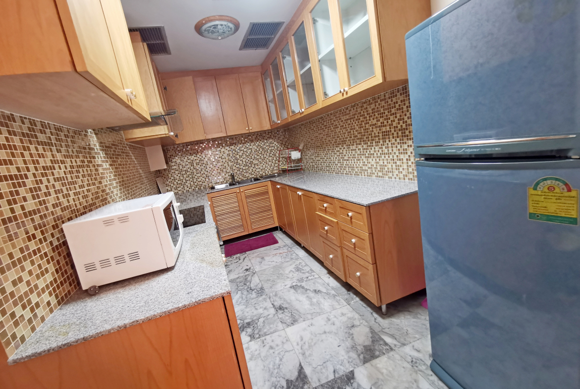 Silver Beach Condominium 3br 200sqm 13