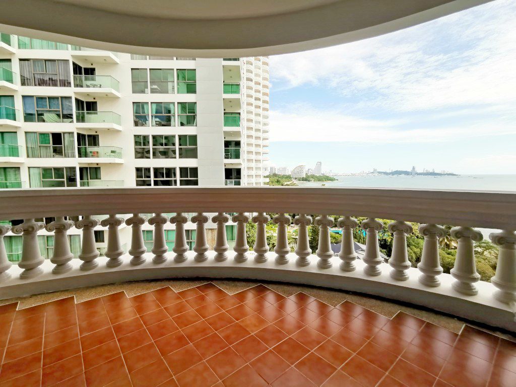 Silver Beach Condominium 3br 200sqm 3