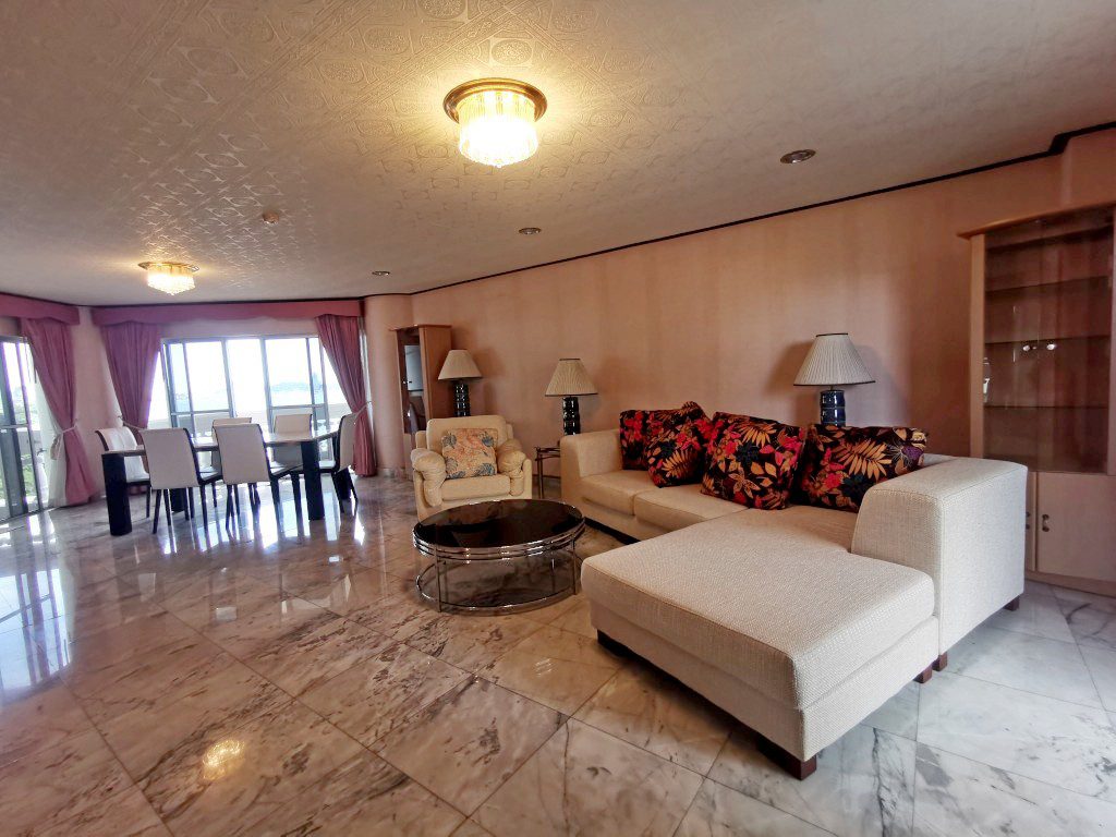 Silver Beach Condominium 3br 200sqm 5