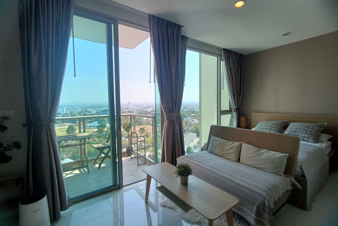 The Riviera Wongamat Beach 0br 27sqm 3