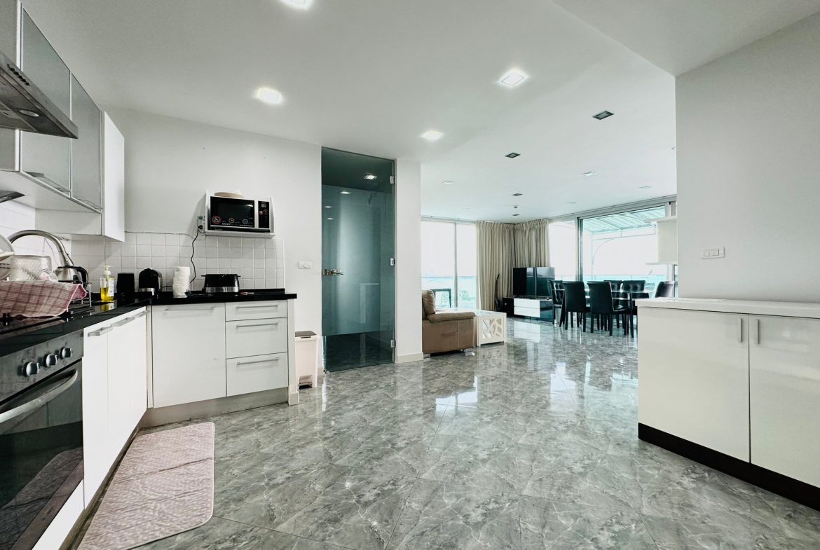 Laguna Heights 2br 198sqm 10