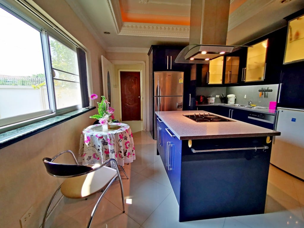 Без комплекса 2br 190sqm 15