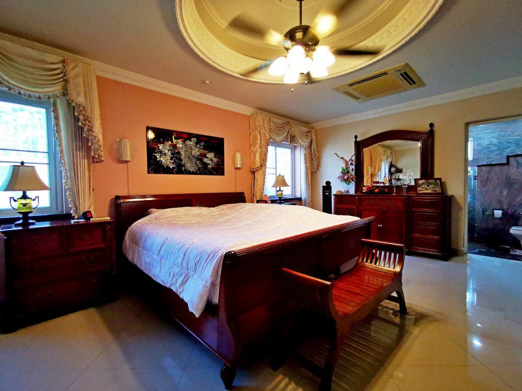 Без комплекса 2br 390sqm 18