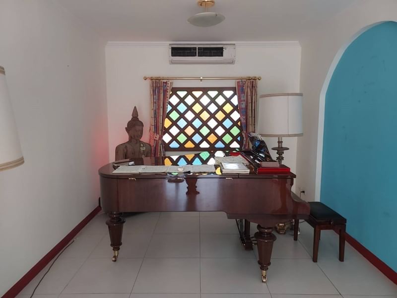 Без комплекса 4br 400sqm 8