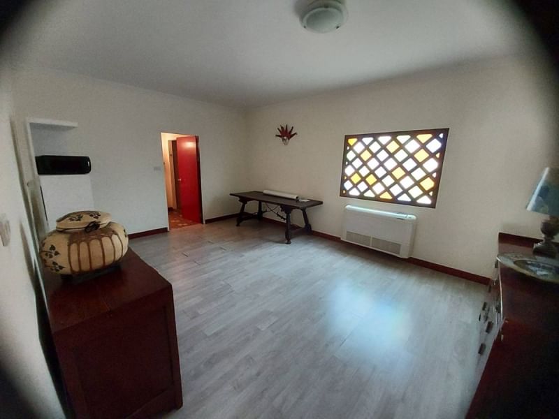 Без комплекса 4br 400sqm 10