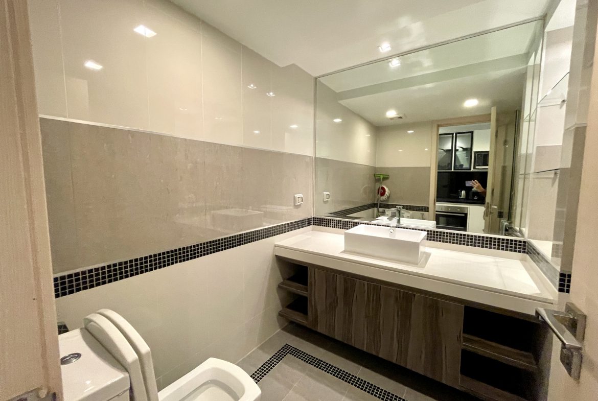 Wong Amat Tower 1br 67sqm 12