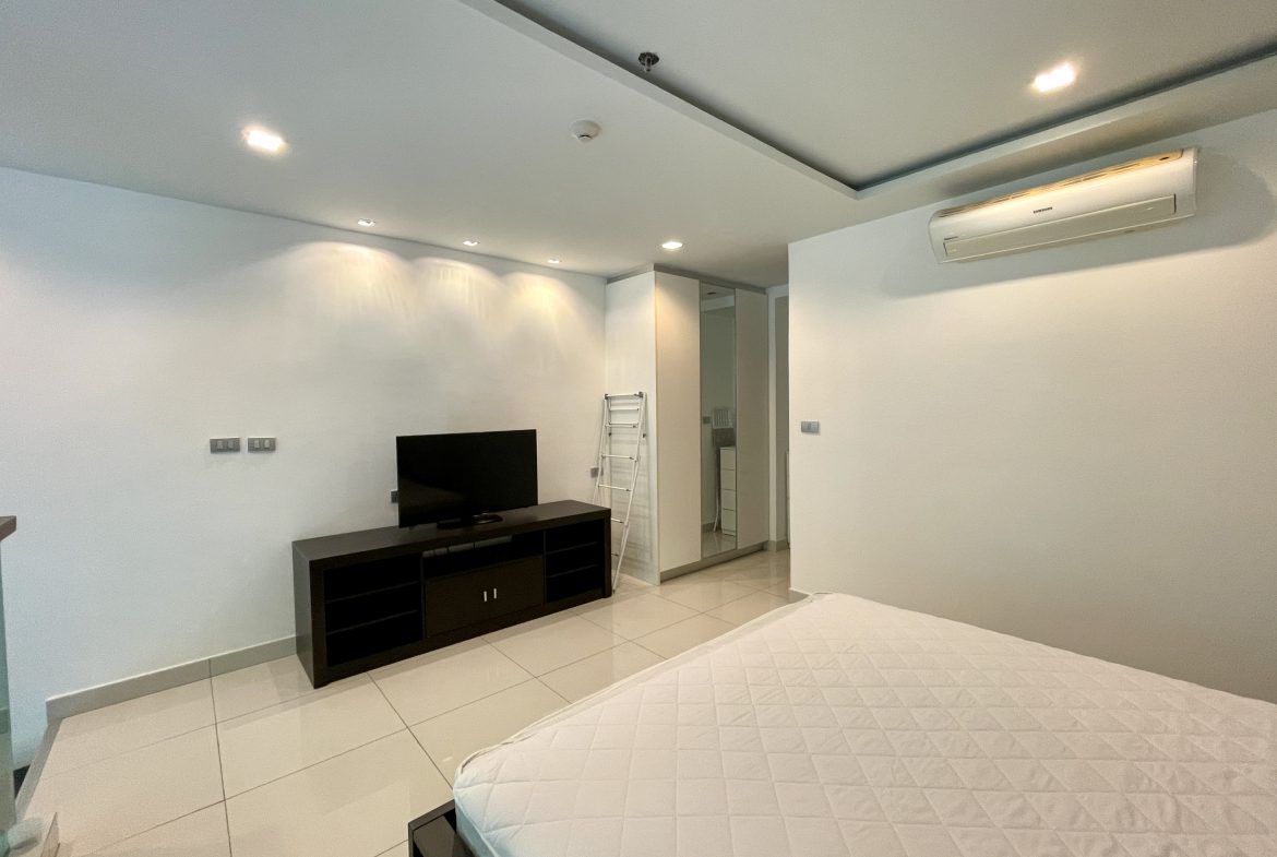 Wong Amat Tower 1br 67sqm 9