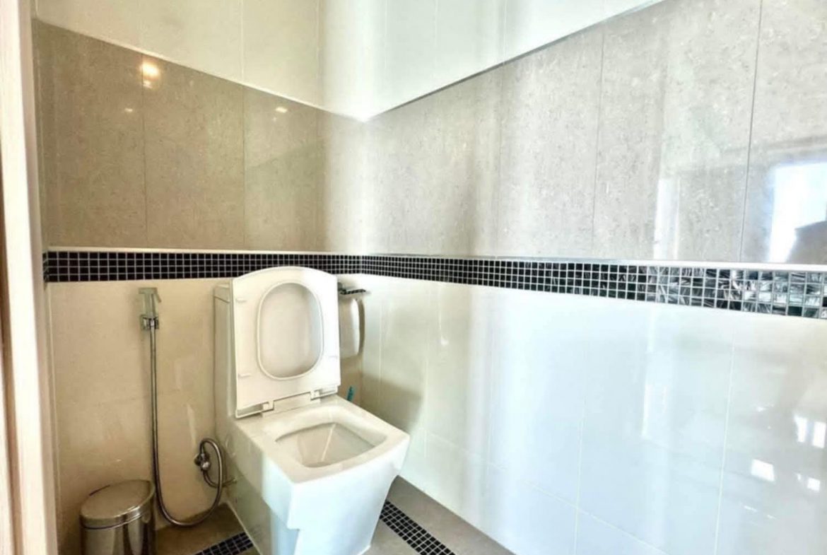 NPC25950_8 Wong Amat Tower 2br 93sqm 9