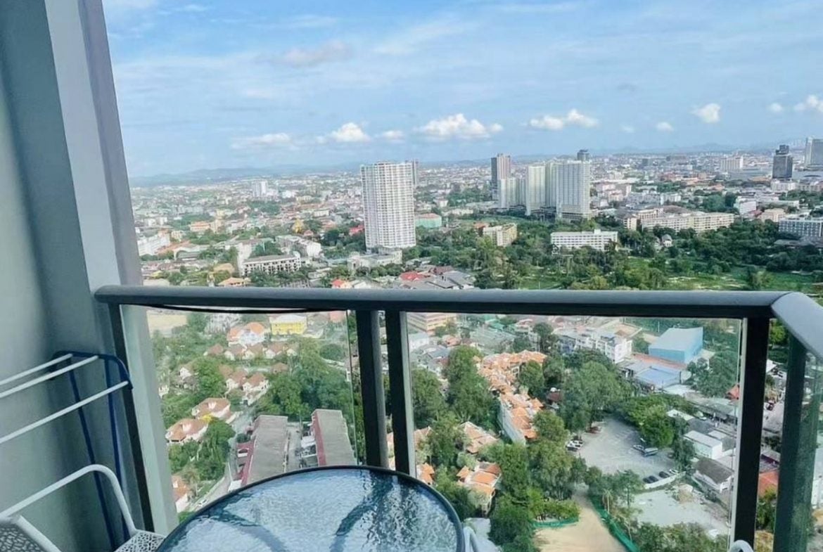 NPC25996_14 The Riviera Wongamat Beach 0br 27