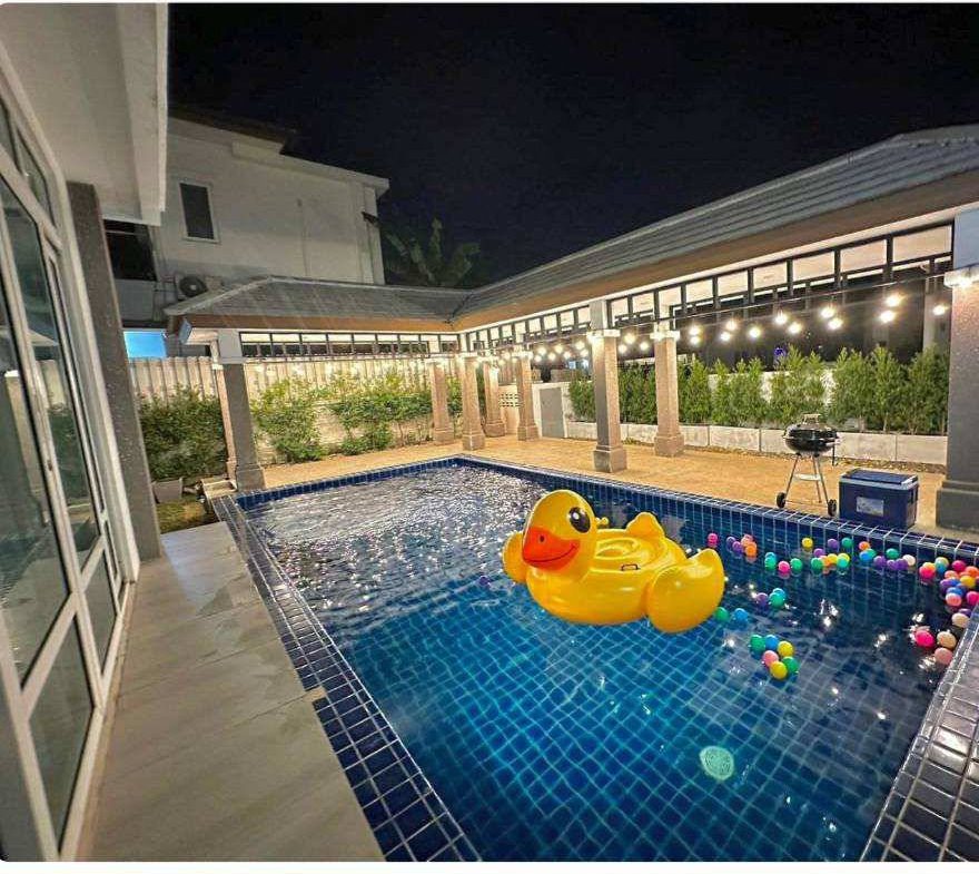 Sea Breeze Pool Villa 4br 300sqm 17