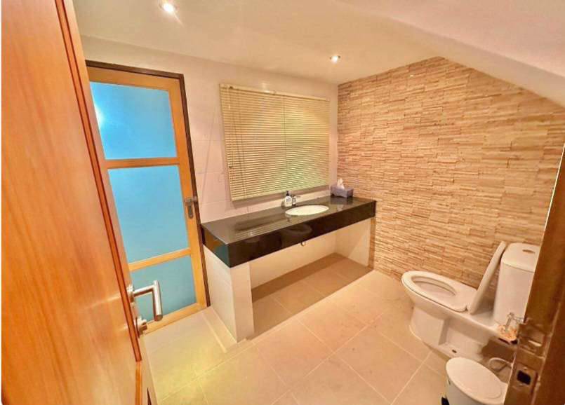 Sea Breeze Pool Villa 4br 300sqm 14