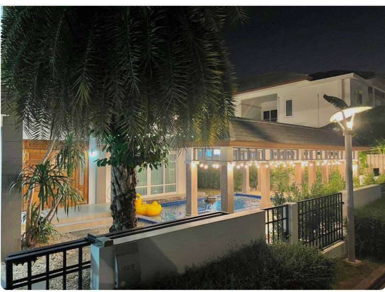 Sea Breeze Pool Villa 4br 300sqm 18