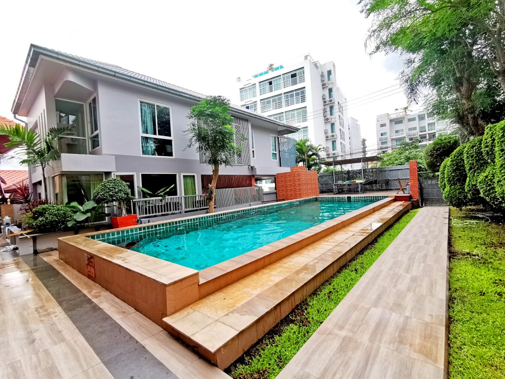 Tamnak Resort 23br sqm 2