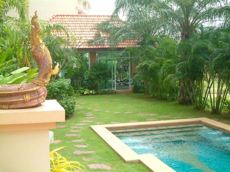 Executive Residence 2 1br 82sqm 10