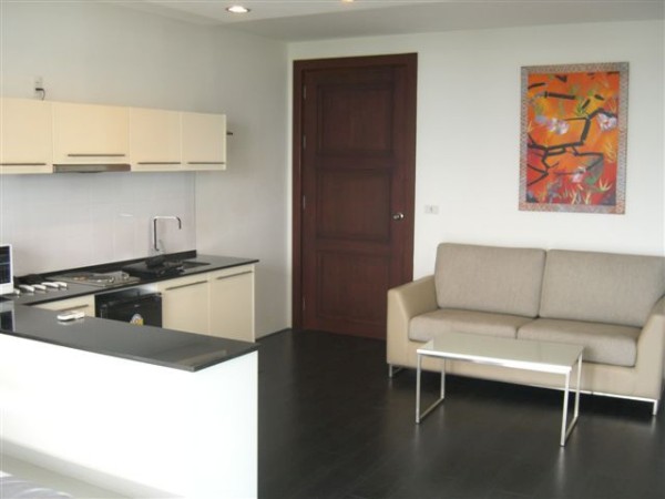 Park Royal 1 0br 40sqm 4