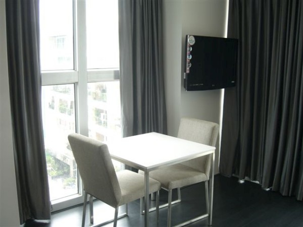 Park Royal 1 0br 40sqm 5