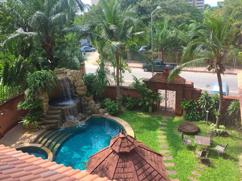 Executive Residence 1 2br 214sqm 11