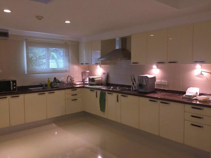 Executive Residence 1 2br 214sqm 6