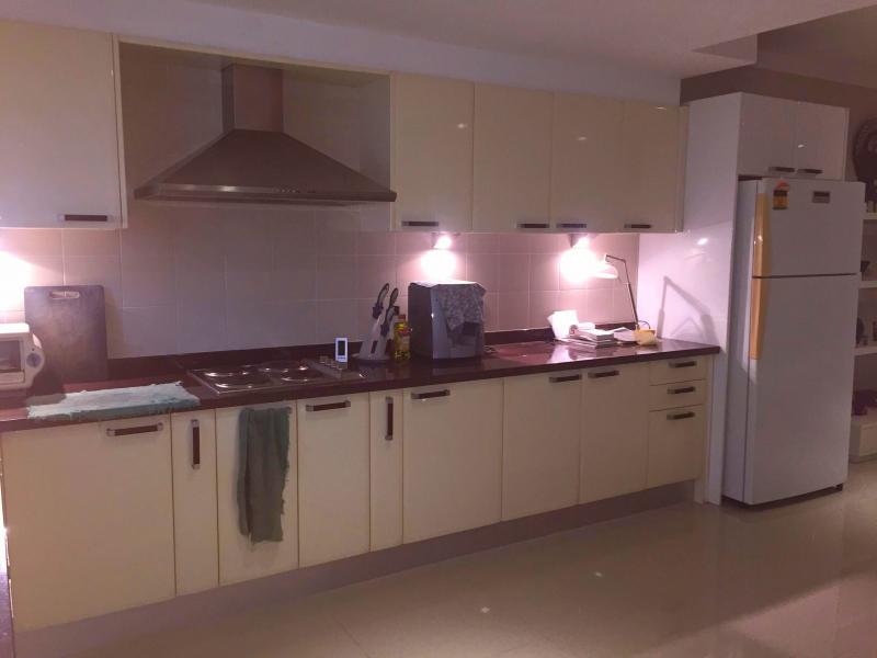 Executive Residence 1 2br 214sqm 7