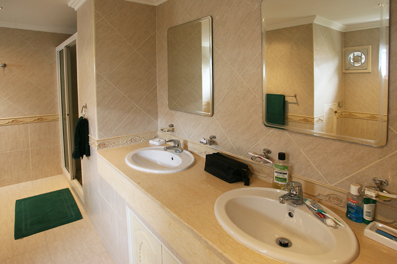 Executive Residence 1 2br 214sqm 9