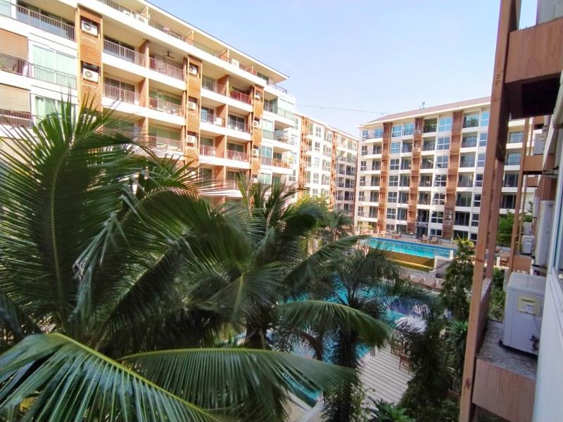 Diamond Suite Resort 2br 67sqm 12