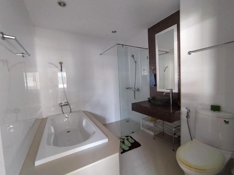 Diamond Suite Resort 2br 67sqm 9